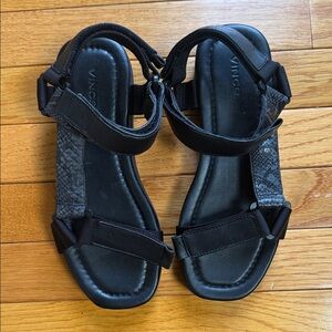 Vince Black Strappy Sport Sandals